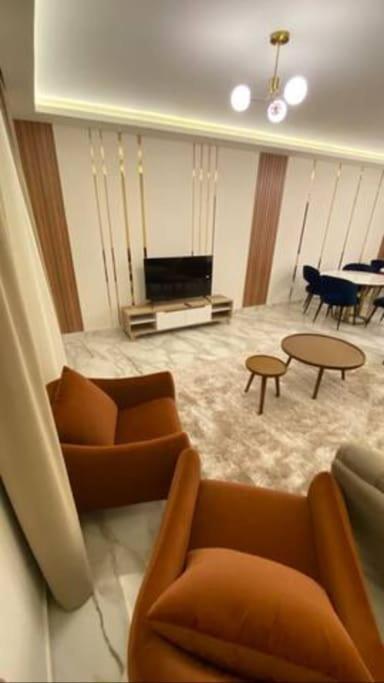 Apartment White Palace Served 32